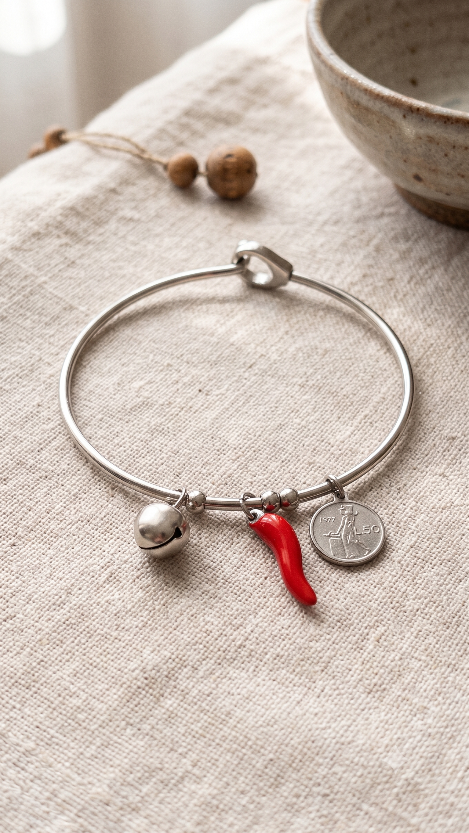 Bracciale rigido portafortuna silver