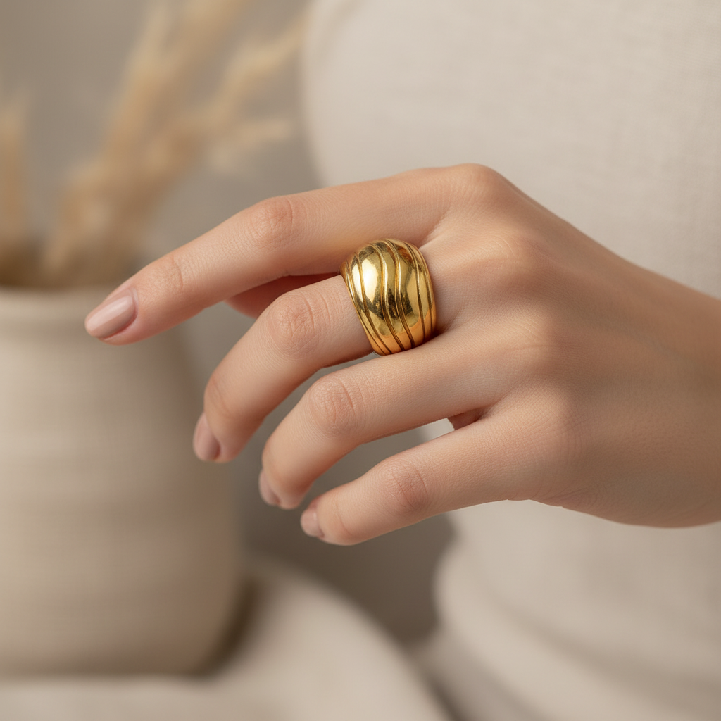 Anello Gold Ball